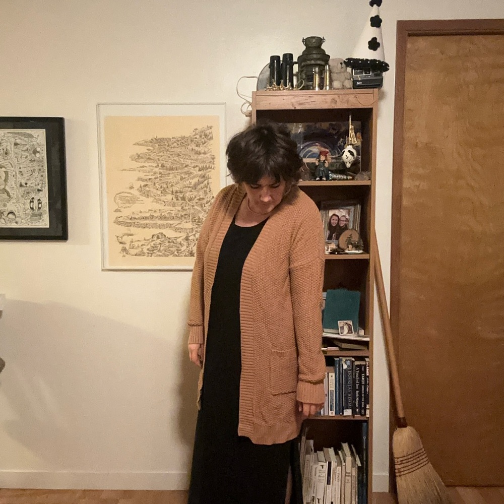 Women's Long Cardigan Sweater - Tan